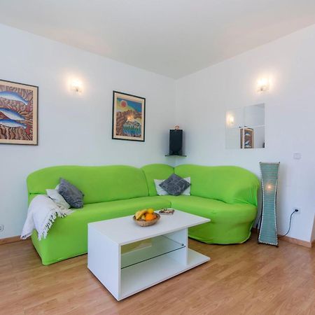 Apartments Palma Jelsa  Extérieur photo